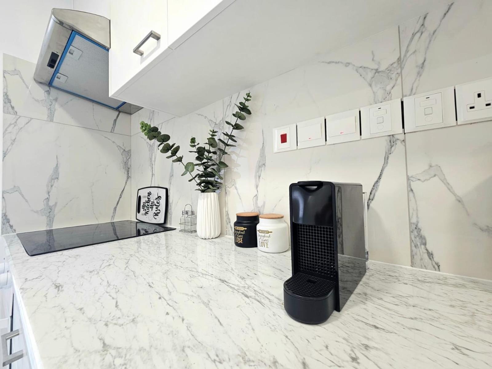 1Bd Beach Apartment Пафос Экстерьер фото